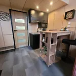 Tiny House 2 Privat Wellness 데딘키